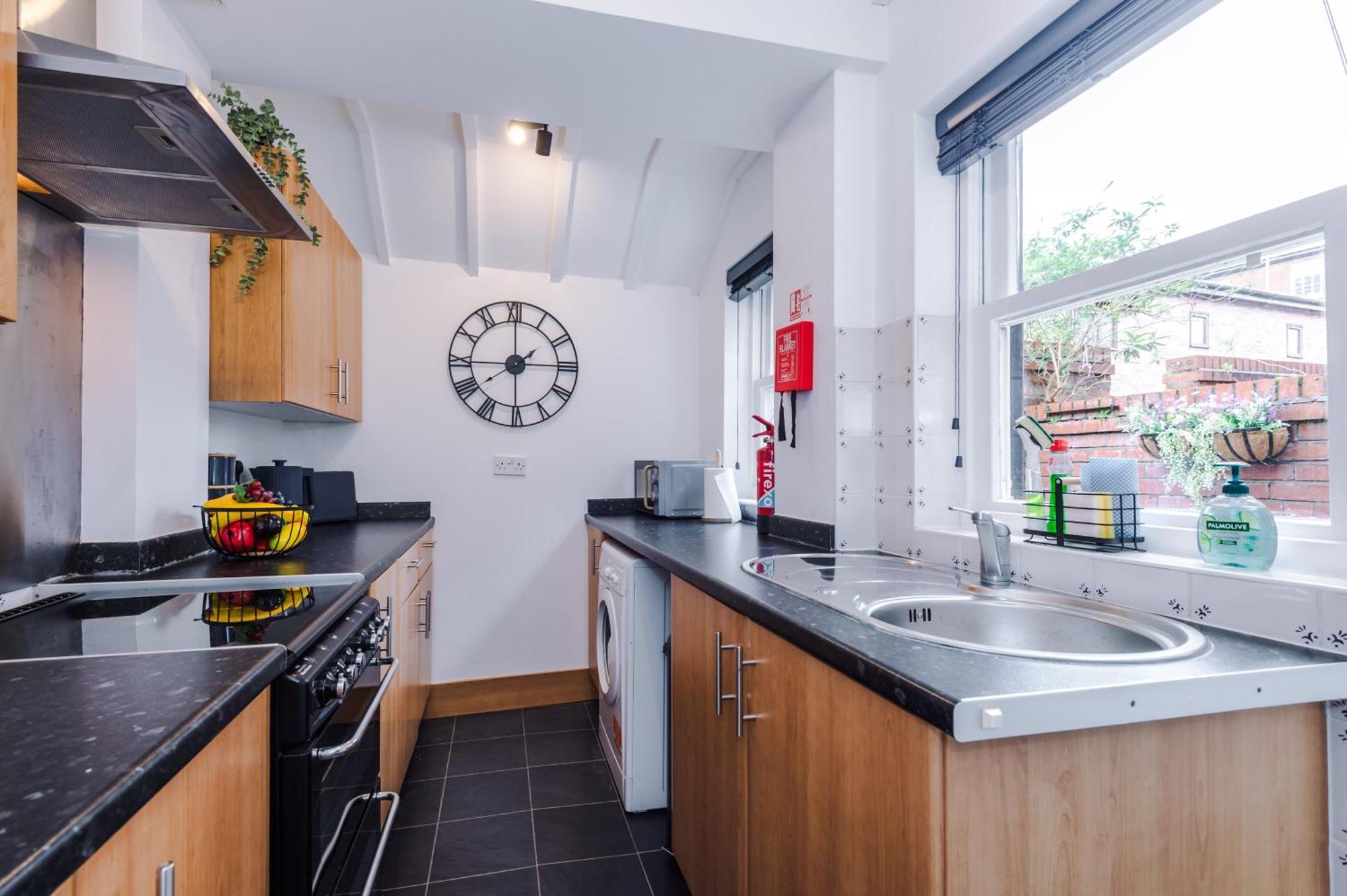 New! Stunning 2-Bed City-Centre Home In Chester By 53 Degrees Property - Ideal For Couples & Groups - Sleeps 6! 外观 照片