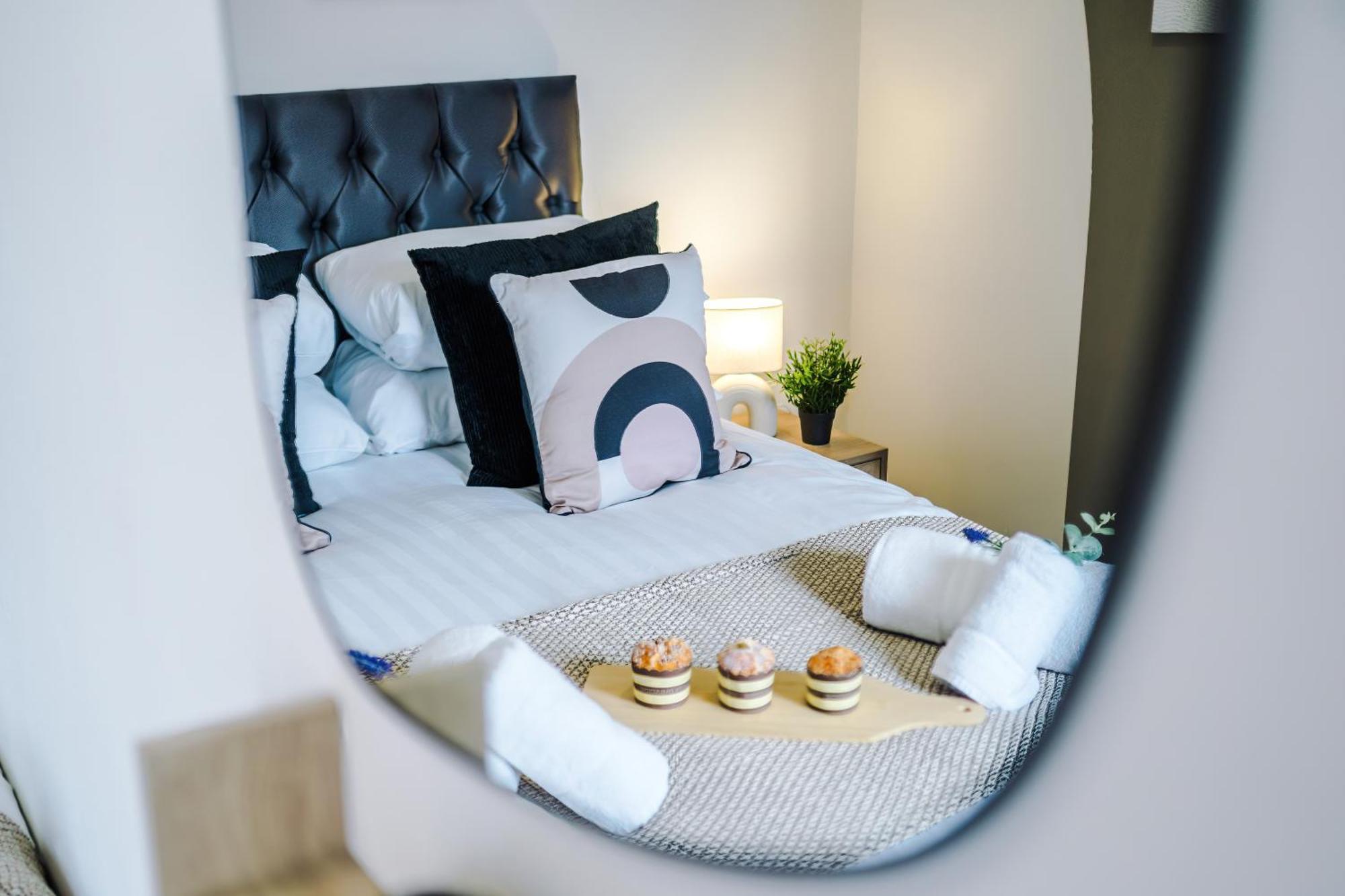 New! Stunning 2-Bed City-Centre Home In Chester By 53 Degrees Property - Ideal For Couples & Groups - Sleeps 6! 外观 照片